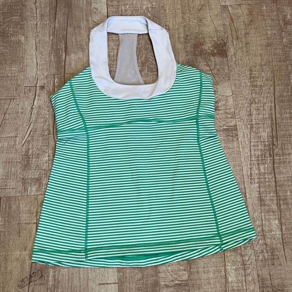 Lululemon Razorback Scoop Neck Tank